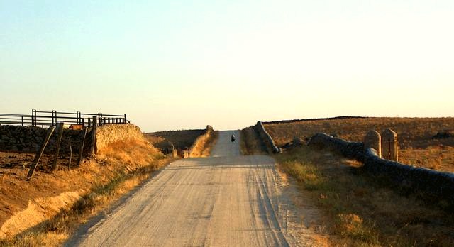 The pathway after El Casar de C�ceres (I)