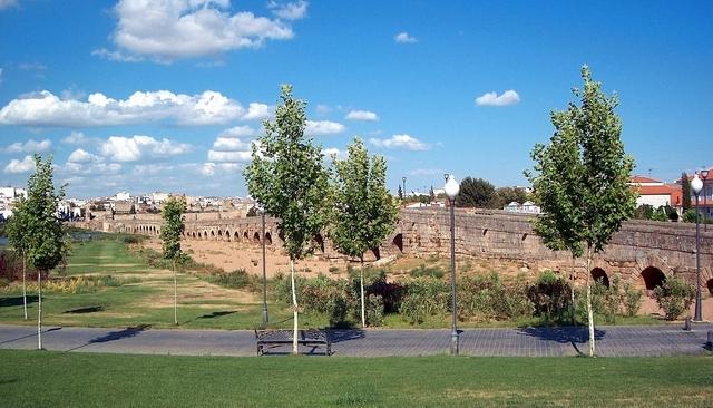 Roman bridge over the Guadiana, in M�rida