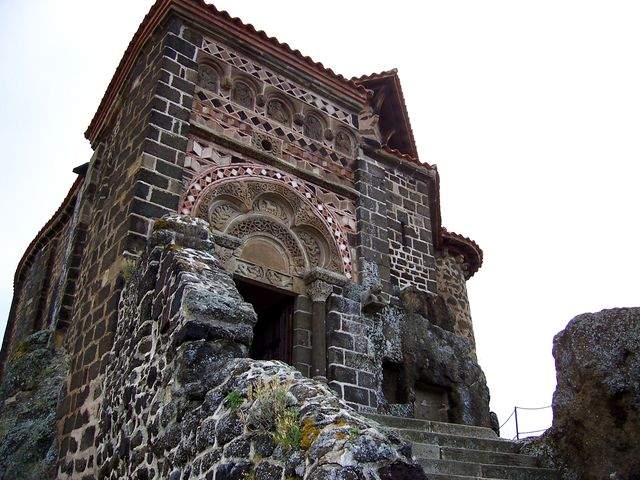 Chapel of Saint-Michel d'Aiguilhe in Le Puy (II)
